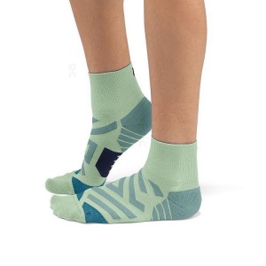 Calcetines On Cloud Performance Mid Mujer Verde | EC_ON8460
