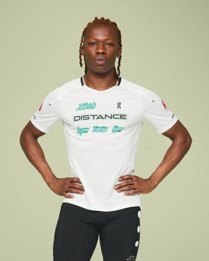 Camiseta On Cloud Performance-T Light Distance Hombre Blancas | EC_ON8549