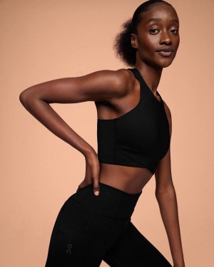 Camiseta sin Manga On Cloud Race Crop Mujer Negras | EC_ON8423