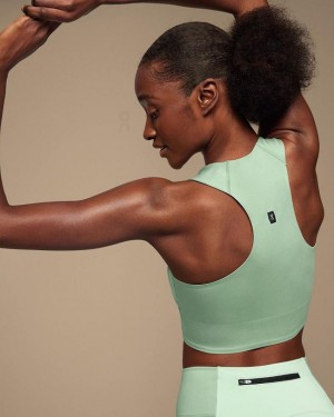 Camiseta sin Manga On Cloud Race Crop Mujer Verde | EC_ON9148